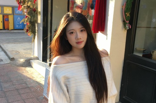 微博之夜座位空两小时流量明星耍大牌成笑话