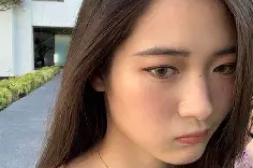 娱乐圈尴尬名场面：真傻还是装傻？