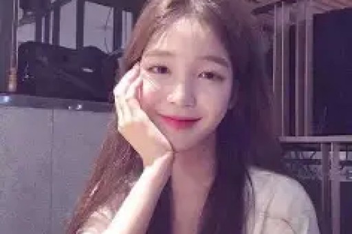 三婚实锤？江歌妈妈疑卖惨骗捐婚姻证明曝光失独苦情人设崩塌